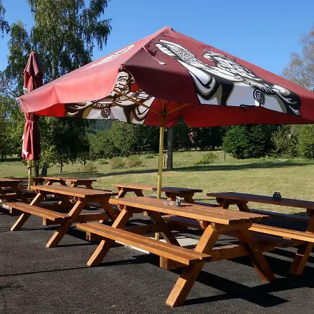 Konukevi Nad Halou 3*